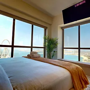 شقة Amazing Views Eye & Palm, دبي